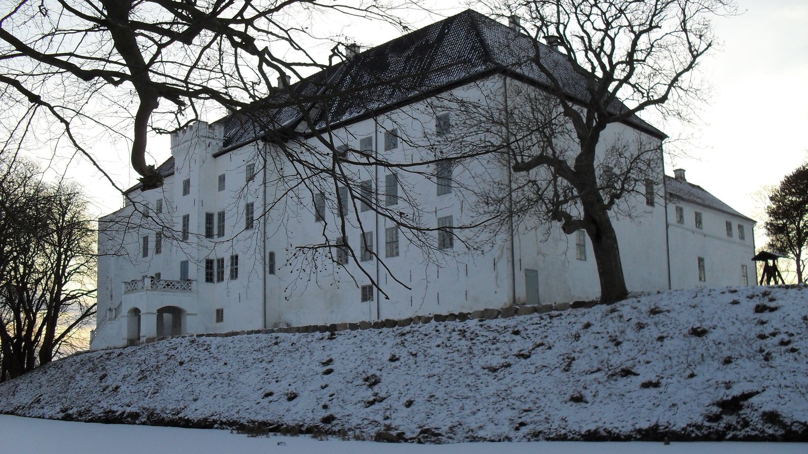 Historical Immurement: People Who Were Bricked Up or Buried Alive